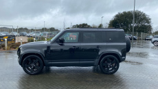 Land Rover Defender 3.0 D250 SE 110 5dr Auto Diesel Estate